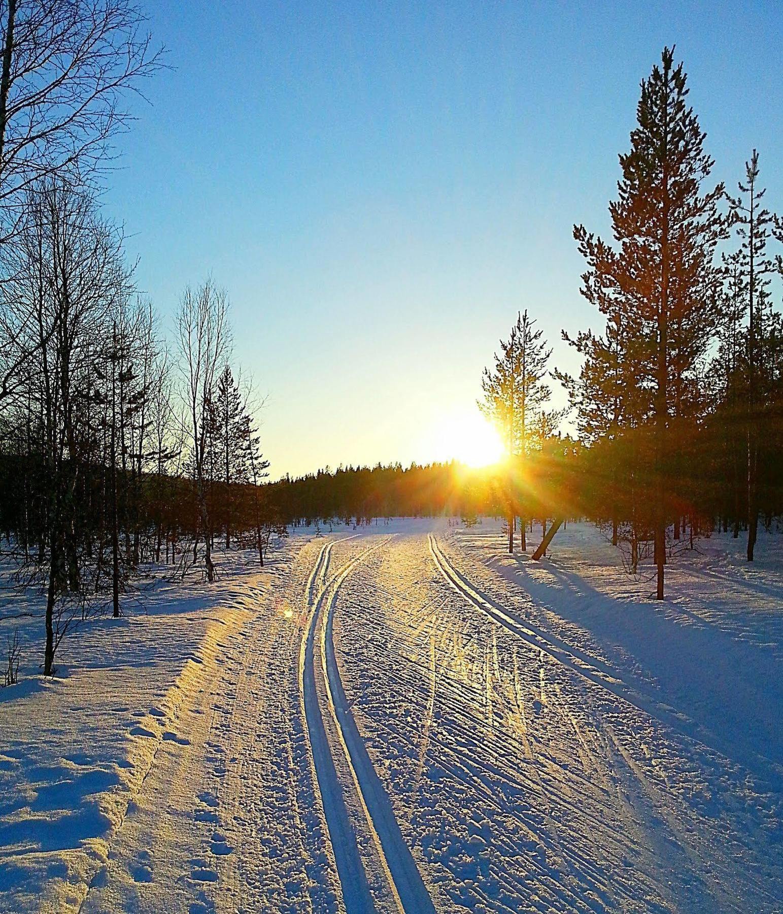 Seita Moekki, Aekaeslompolo Villa Exteriör bild