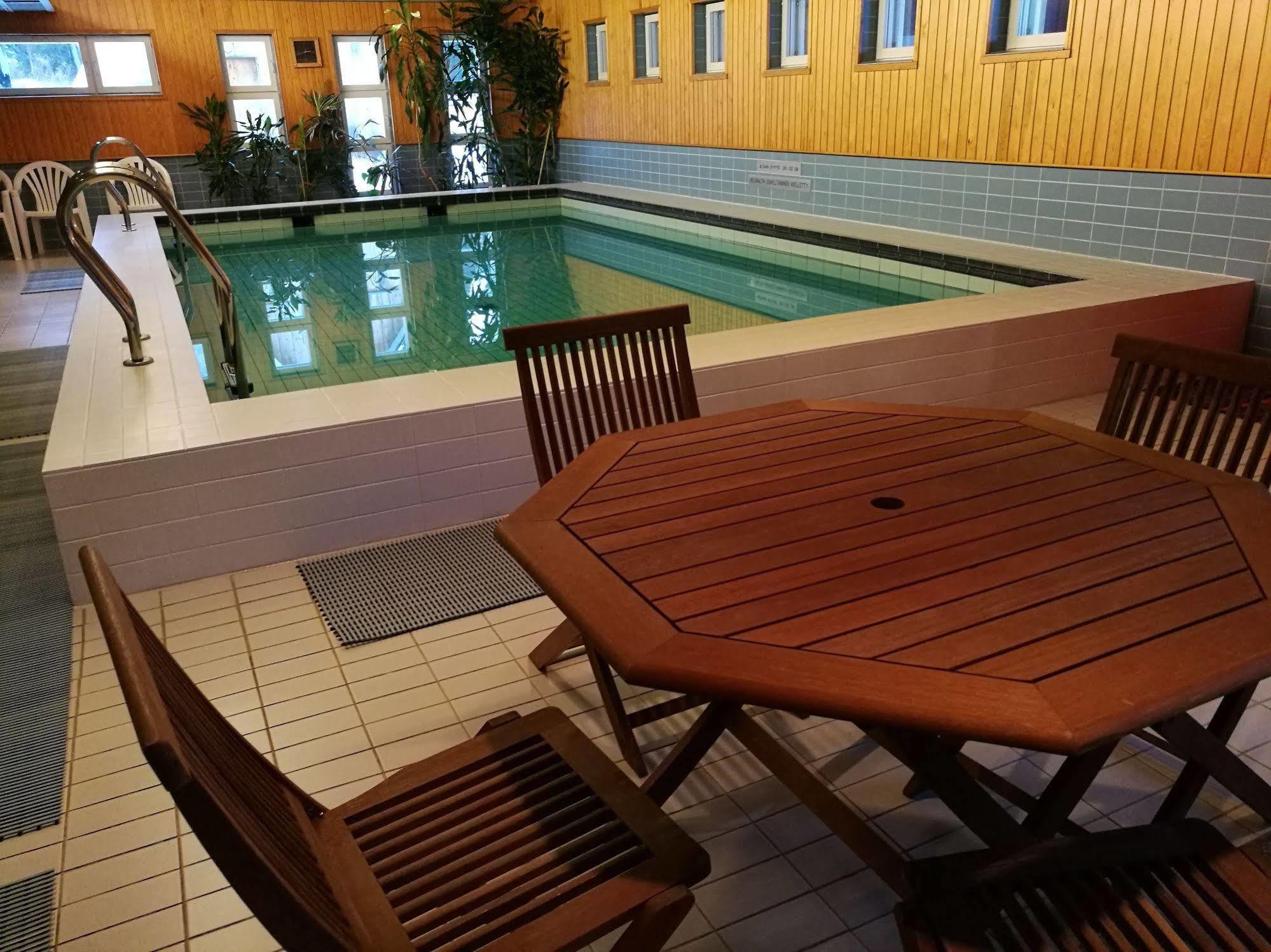 Seita Moekki, Aekaeslompolo Villa Exteriör bild