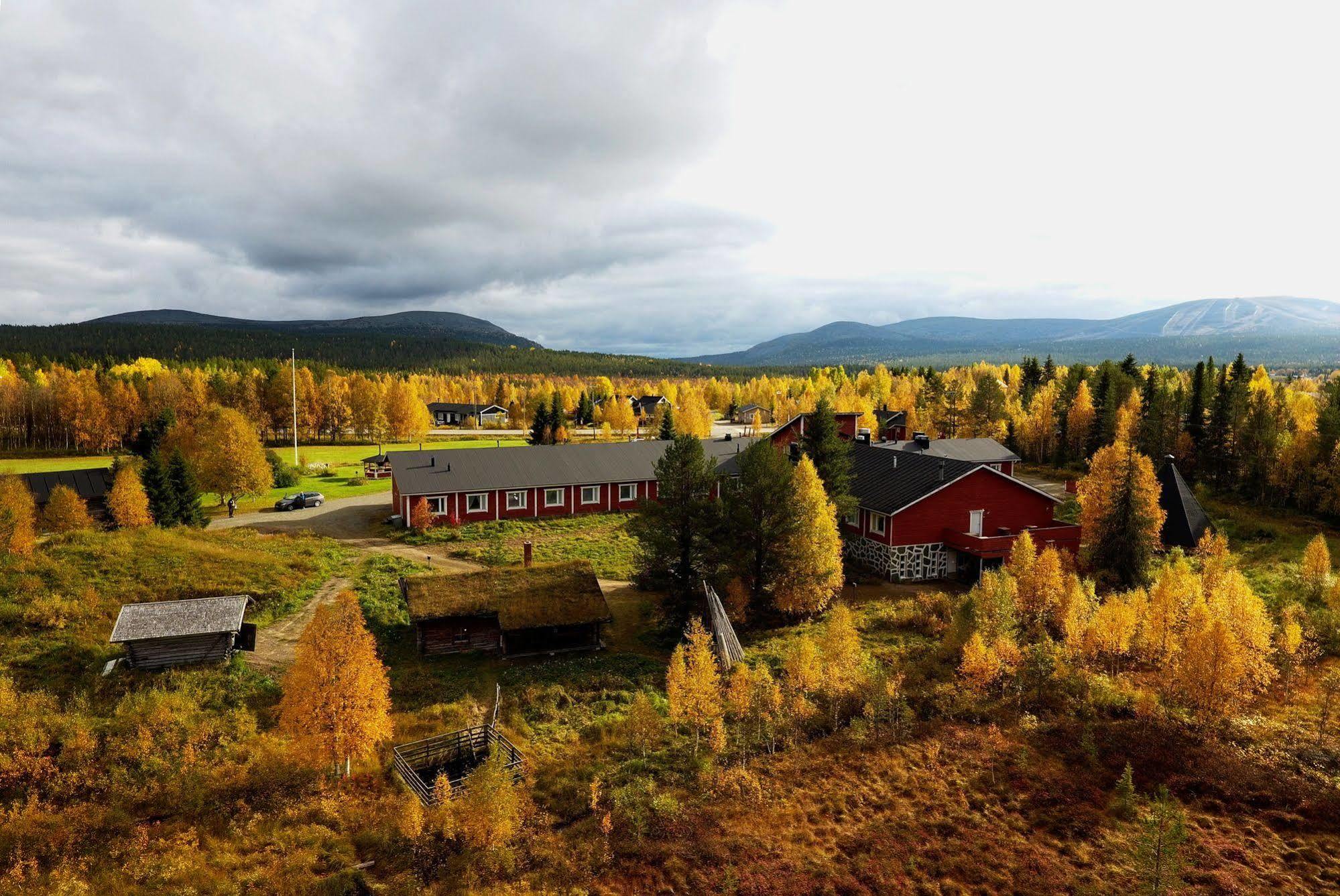 Seita Moekki, Aekaeslompolo Villa Exteriör bild