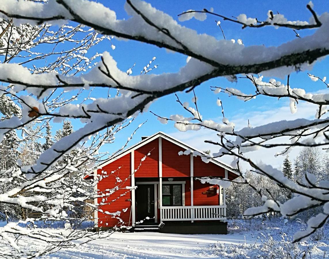 Seita Moekki, Aekaeslompolo Villa Exteriör bild